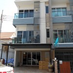 ติดฟิล์มกรองแสง ทาวน์โฮม