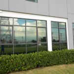 ติดฟิล์มกรองแสง และฟิล์มฝ้า พฤกษา พรีคาสท์ นวนคร