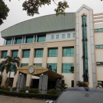 ติดฟิล์มอาคารกันร้อนที่ สำนักวิจัยพัฒนาเทคโนโลยีชีวภาพ