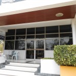 ติดฟิล์มอาคารที่ สถาบันพัฒนาฝีมือแรงงาน 14 ปทุมธานี