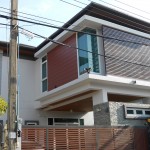 ติดฟิล์มกระจกบ้านที่ หมู่บ้าน ป.ผาสุก พุทธมณฑลสาย2